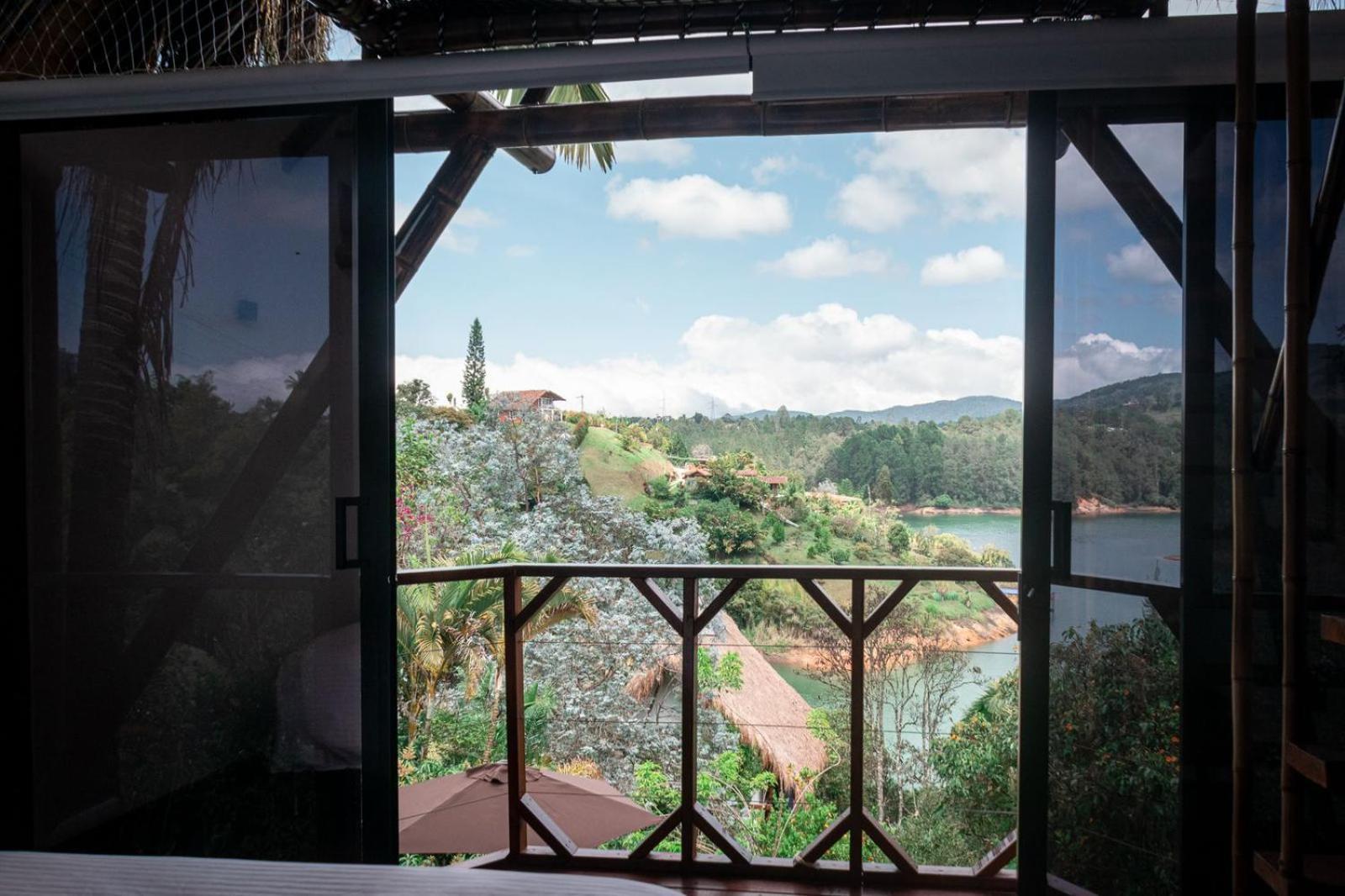 Ibuku Hotel Guatape - Chalets Экстерьер фото