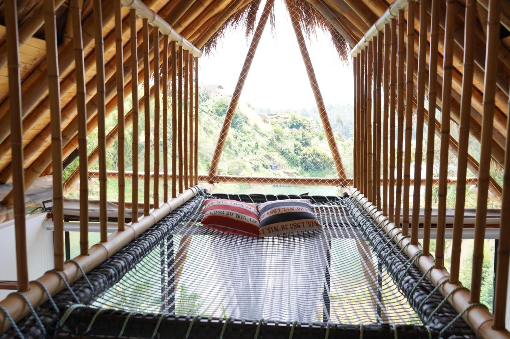 Ibuku Hotel Guatape - Chalets Экстерьер фото