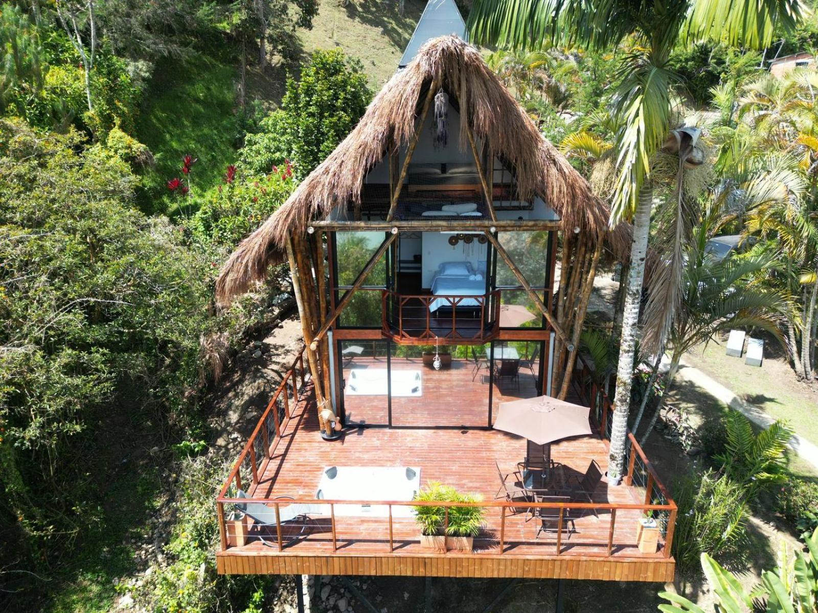 Ibuku Hotel Guatape - Chalets Экстерьер фото