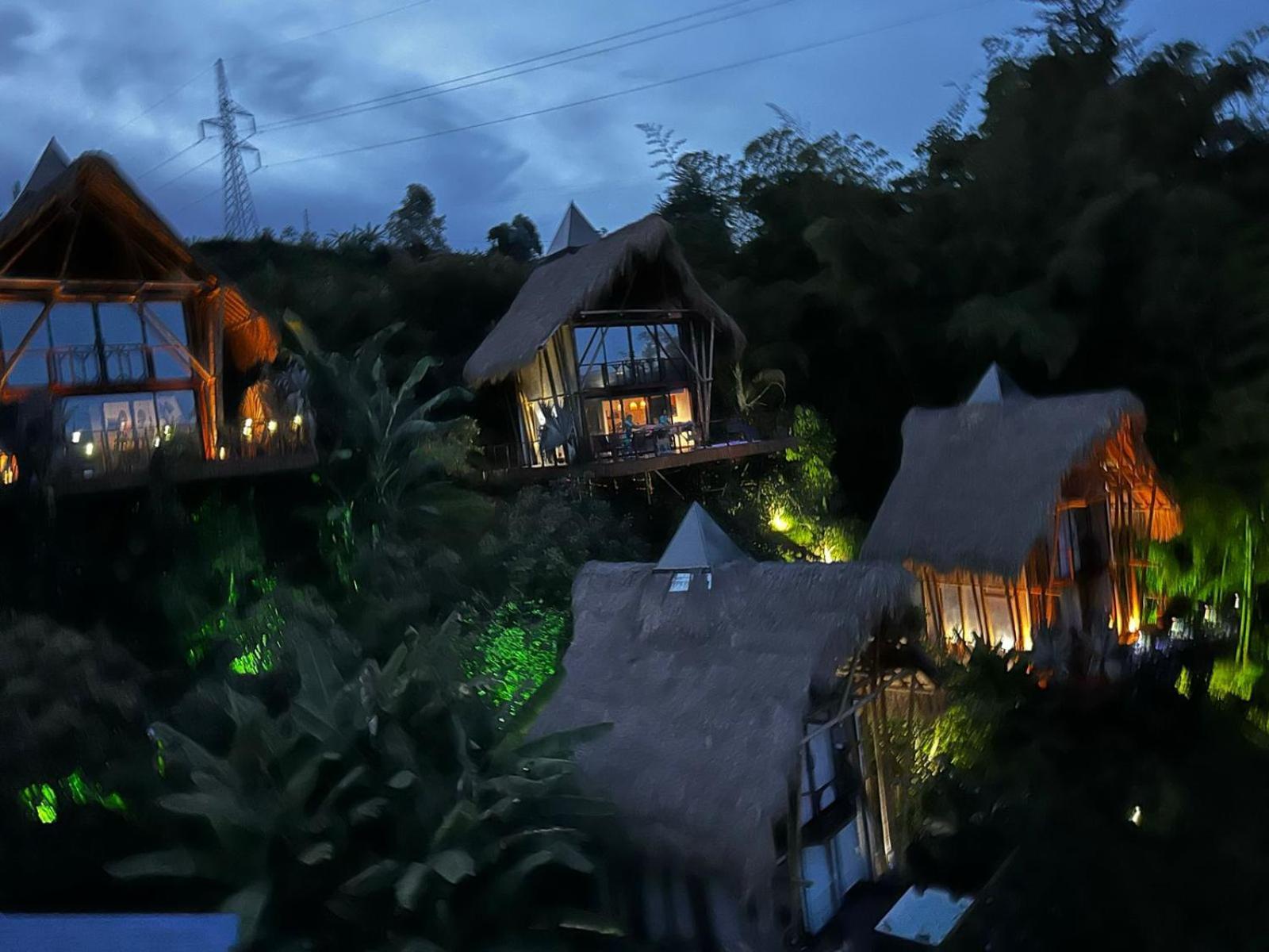 Ibuku Hotel Guatape - Chalets Экстерьер фото