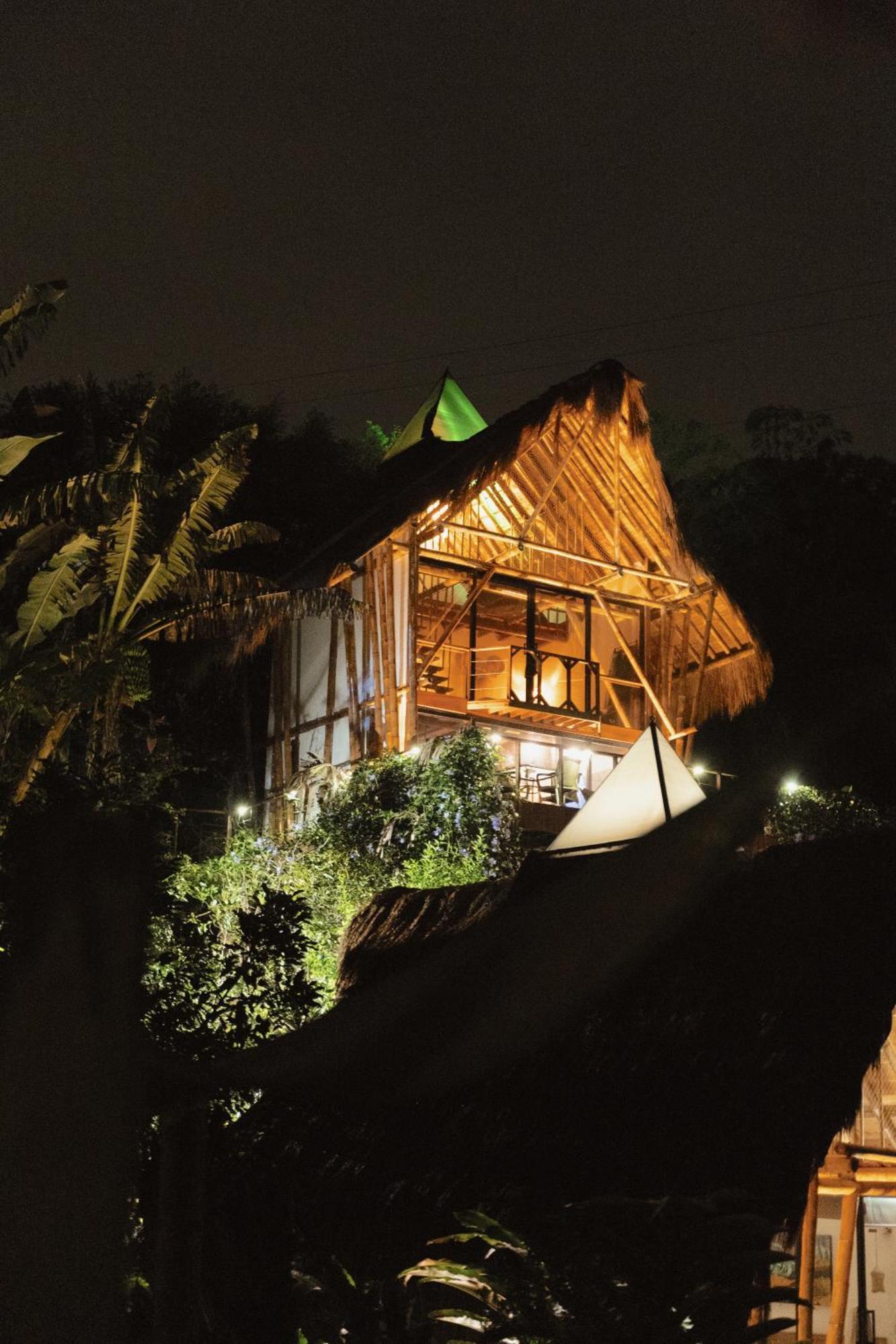 Ibuku Hotel Guatape - Chalets Экстерьер фото