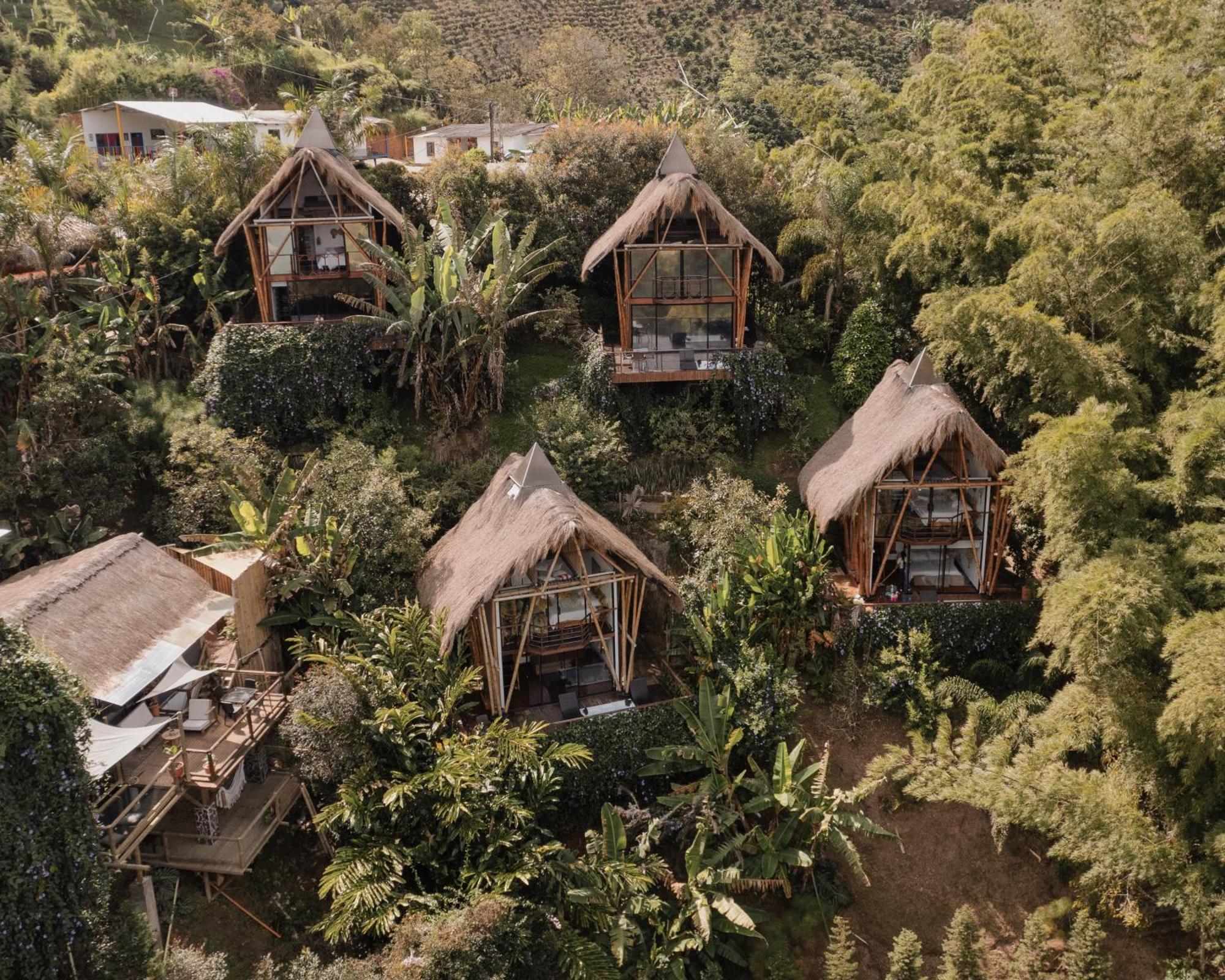 Ibuku Hotel Guatape - Chalets Экстерьер фото