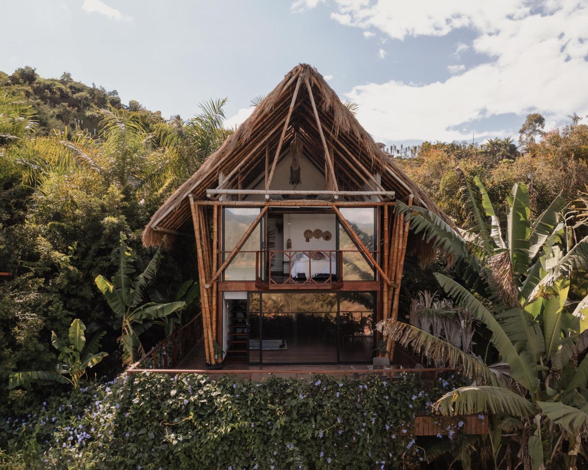 Ibuku Hotel Guatape - Chalets Экстерьер фото