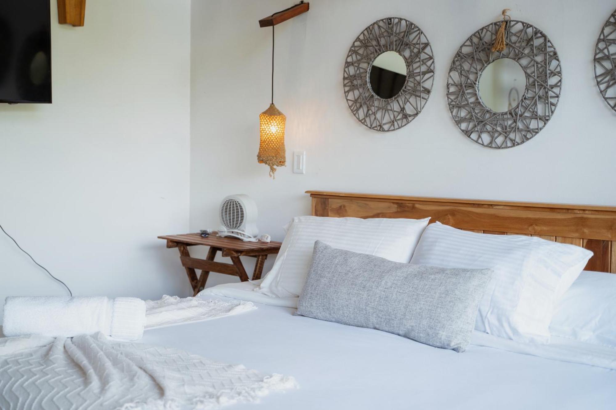 Ibuku Hotel Guatape - Chalets Номер фото