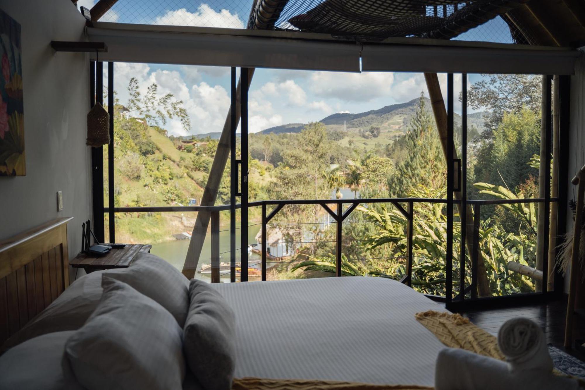 Ibuku Hotel Guatape - Chalets Номер фото